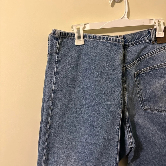 Classic Calvin Klein Men Easy Fit Relaxed Jeans, 38 - Picture 9 of 10